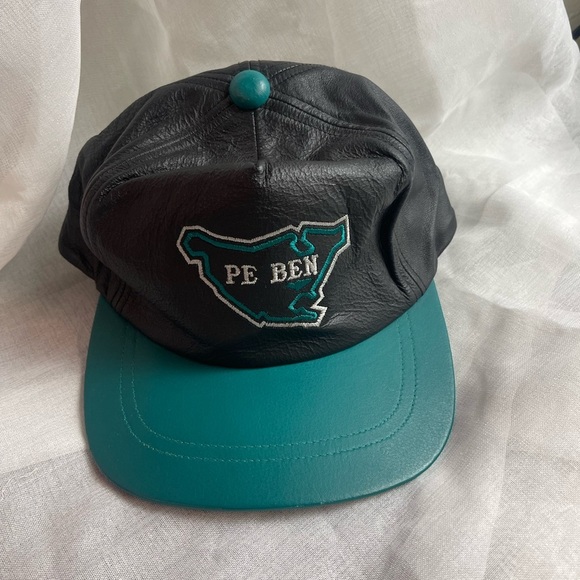 Vintage Other - PE BEN Black and Teal Vintage Hat